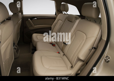 2008 Audi Q7 3.6 Premium quattro in Beige - Rear seats Stock Photo