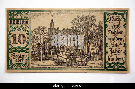 1921 BERLIN NOTGELD German Banknote 10) Behlendorf- 14th Century church with horsedrawn carriage. Stock Photo