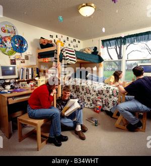 Students chat in a dormitory room at Muhlenberg College, Allentown, Pennsylvania, USA Stock Photo