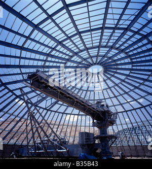 Cement plant under construction in the desert of Bishah, Saudi Arabia Stock Photo