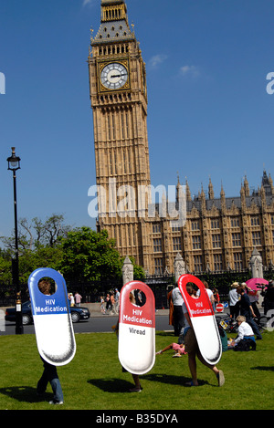 Campaigners protest to highlight G8 broken promises on African aid and debt, climate change and response to HIV and AIDS, UK Stock Photo