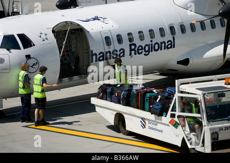 lufthansa weigh carry on