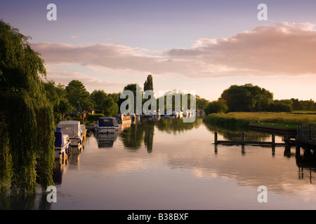 Boats along the River Nene at Peterborough in Cambridgeshire Stock Photo