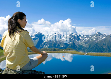 Junge Frau beim Wandern in den Bergen, woman in the mountains Stock Photo