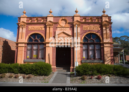 A fine example of 19th century Australian Victorian architecture, The 1900 built Mechanics Institute building in Lethbridge, Victoria Stock Photo