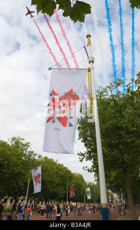 Red Arrow fly past The Mall August 24th 2008  London UK Stock Photo