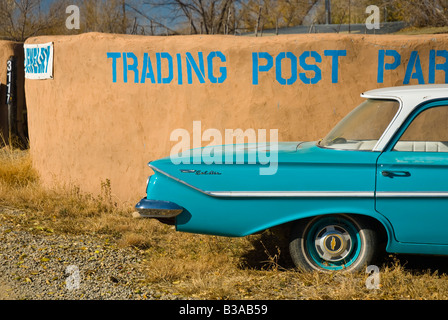 USA, New Mexico, Turquoise Trail, Trading Post and 1961 Chevrolet Bel Air 4-door sedan Stock Photo