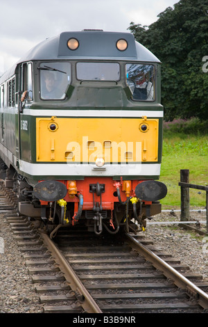 The Class 31 diesel-electric Strathspey Railway Diesel Train and ...