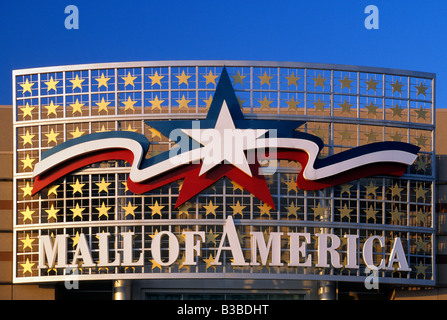 ENTRANCE TO THE MALL OF AMERICA IN BLOOMINGTON, MINNESOTA, A SUBURB OF MINNEAPOLIS. Stock Photo