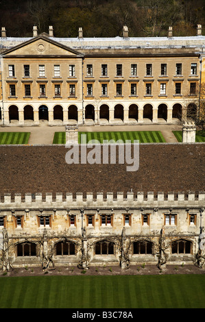 England, Oxfordshire, Oxford, Magdalen College. View of the New Building and Cloisters from the Magdalen Tower. Stock Photo