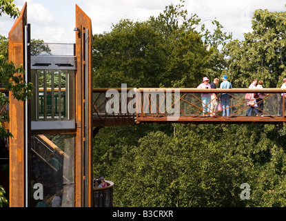 Tree top walk, Kew Gardens Stock Photo