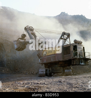 mine de fer mauritanie Zouerate Zouérat Zoueratt est une ville du nord de la Mauritanie dans la région de Tiris Zemour Ville dan Stock Photo