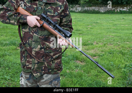 22 rifle 22 calibre caliber sporting rifle POSED BY MODEL FULL RELEASE Stock Photo