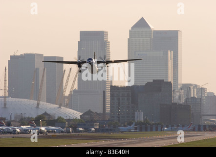 VLM Airlines Fokker 50 F 27 050 taking off from London City Airport Stock Photo