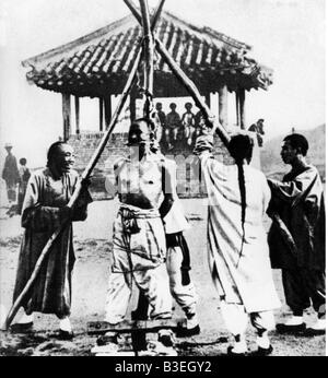 geography / travel, China, politics, Boxer Rebellion, execution of a Boxer, 1900, Stock Photo