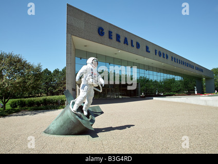 The front of entrance of the Gerald R Ford Presidential Museum Stock Photo