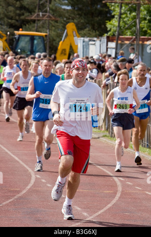 Competitors in Glenrothes Road Running Festival 10k race, Fife, Scotland Stock Photo