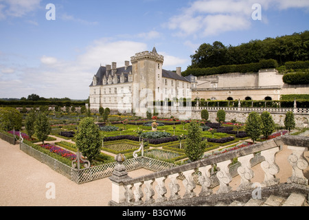 The steps from the middle ornamental garden down to the potager (vegetable) gardens of Chateau Villandry, Loire Valley, France. Stock Photo