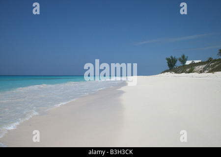 White sand beach on the Atlantic ocean side of Great Guana Cay, Abaco, Bahamas. Stock Photo