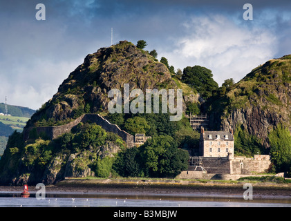 Dumbarton Rock and Dumbarton castle at low tide from West Ferry on the river Clyde, Scotland. Stock Photo