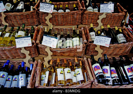 France Paris Bottles of wine at merchant in rue Mouffetard in Paris Stock Photo