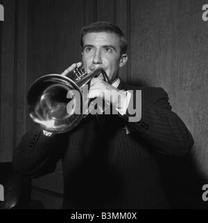 Roy Castle Instrument Comedian and entertainer Roy Castle 1958 mirrorpix Stock Photo - Alamy