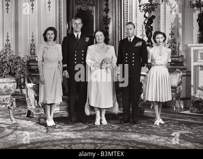 ENGAGEMENT  of Princess Elizabeth to  Prince Philip in 1947 - see Description below for details Stock Photo