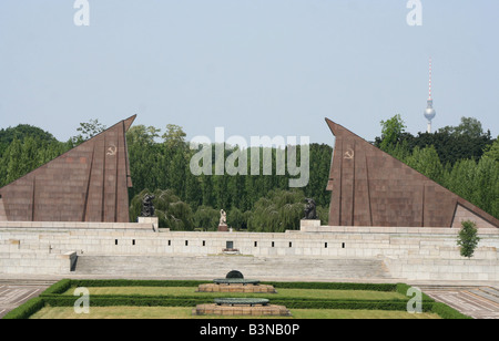 Russian World War Two memorial in Treptower Park Berlin Germany  May 2008 Stock Photo