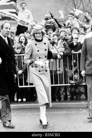 Princess Diana on walkabout in Easterhouse Estate Glasgow during her visit to Glasgow March 1983 Stock Photo