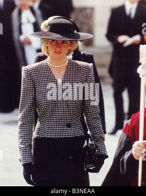 Princess Diana attends the Marchioness Memorial Service at Southwark Cathedral September 1989 Stock Photo