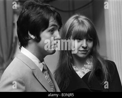 Paul McCartney of the Beatles and girlfriend Jane Asher get off the ...