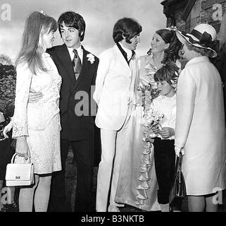 Beatles files 1968 Paul McCartney with girlfriend Jane Asher at his brothers wedding Mike McCartney to Angela Fishwick June 1968 Stock Photo