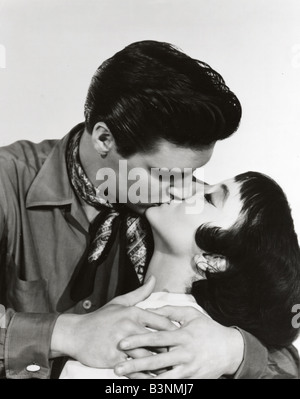 KING CREOLE 1958 Paramount film with Elvis Presley and Carolyn Jones Stock Photo