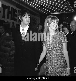 The Beatles Paul McCartney at premiere with Jane Asher Stock Photo - Alamy