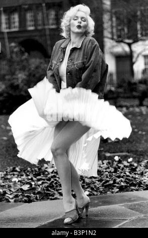 Marilyn monroe deals jean jacket