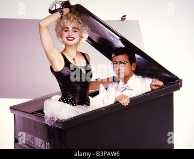 WHO'S THAT GIRL  1987 Warner film with Madonna and Griffin Dunne Stock Photo