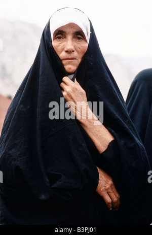 KURDISTAN', MOTHER WHO LOST HER SON DURING SPRING 1991 UPRISING AGAINST SADDAM HUSSEIN, OCTOBER 1991 Stock Photo