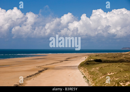 Carteret, Normandy, France. The perfect holiday beach at Hatainville on the Cotentin peninsula, called the Plage de la Vieille Eglise Stock Photo