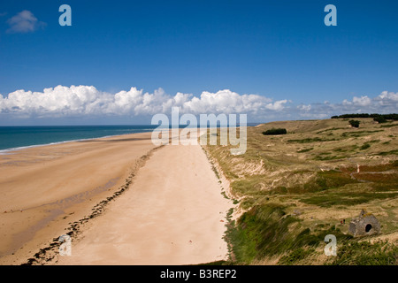 Carteret, Normandy, France. The perfect holiday beach at Hatainville on the Cotentin peninsula, called the Plage de la Vieille Eglise Stock Photo