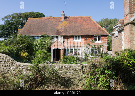 Typical East Sussex Half Tiled House Stock Photo