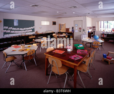 Modular building used as an elementary school classroom Stock Photo