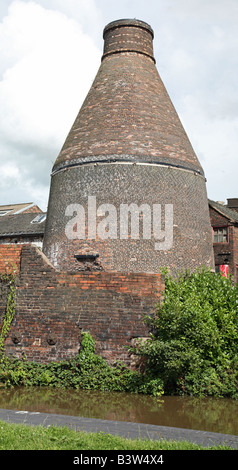 Pottery Bottle Kiln oven Longport Stoke on Trent Stock Photo