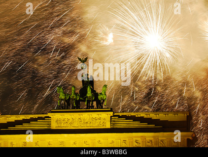 Berlin, brandenburger gate Brandenburger Tor Pariser Platz Paris square dusk fireworks,photo Kazimierz Jurewicz, Stock Photo