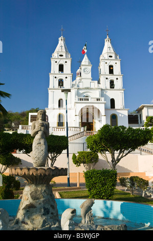 Mexico, Jalisco, Cihuatlan. Town Church Exterior Stock Photo - Alamy