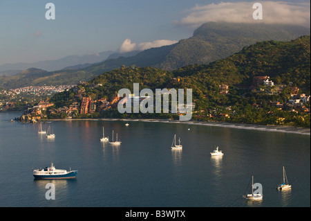 Mexico, Guerrero, Zihuatanejo. Playa La Ropa / Morning Stock Photo