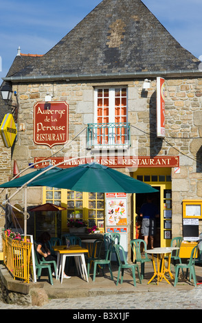 Auberge de la Pérouse restaurant terrace, Bazouges-la-Pérouse, Ille-et-Vilaine, Brittany, France, Europe Stock Photo