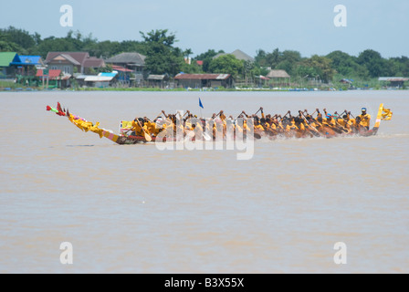 Traditional Thai Long Boat with a crew of 55 racing down the Chao Praya river Stock Photo