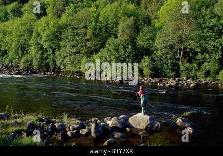 Scotland, Argyll, River Awe. Fly fishing for salmon on River Awe Stock Photo
