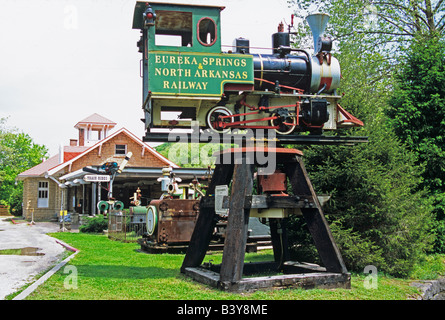 USA, Arkansas, Eureka Springs. Display of Eureka Springs & North Arkansas Railway old locomotive engine. Stock Photo