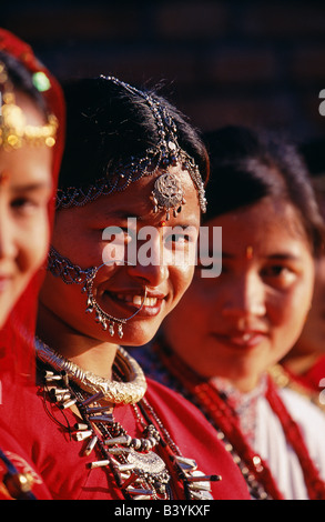 Nepal Bhutan Sikkim Women Tibetan Bola Summer Clothing Guozhuang Dress  Lhasa Ethnic Garment Travel Photography Tibet Gown Robe - AliExpress